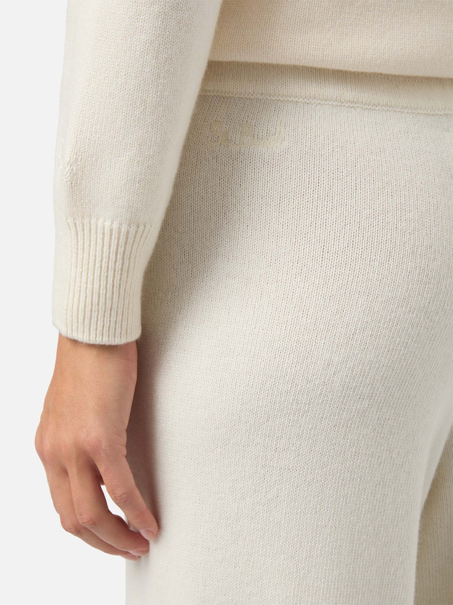 Pantaloni in maglia di cashmere bianco sporco Cambon