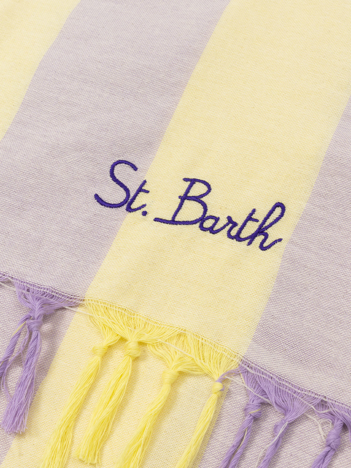 Leichtes Baumwoll-Strandtuch Fouta mit fliederfarbenem Streifendruck
