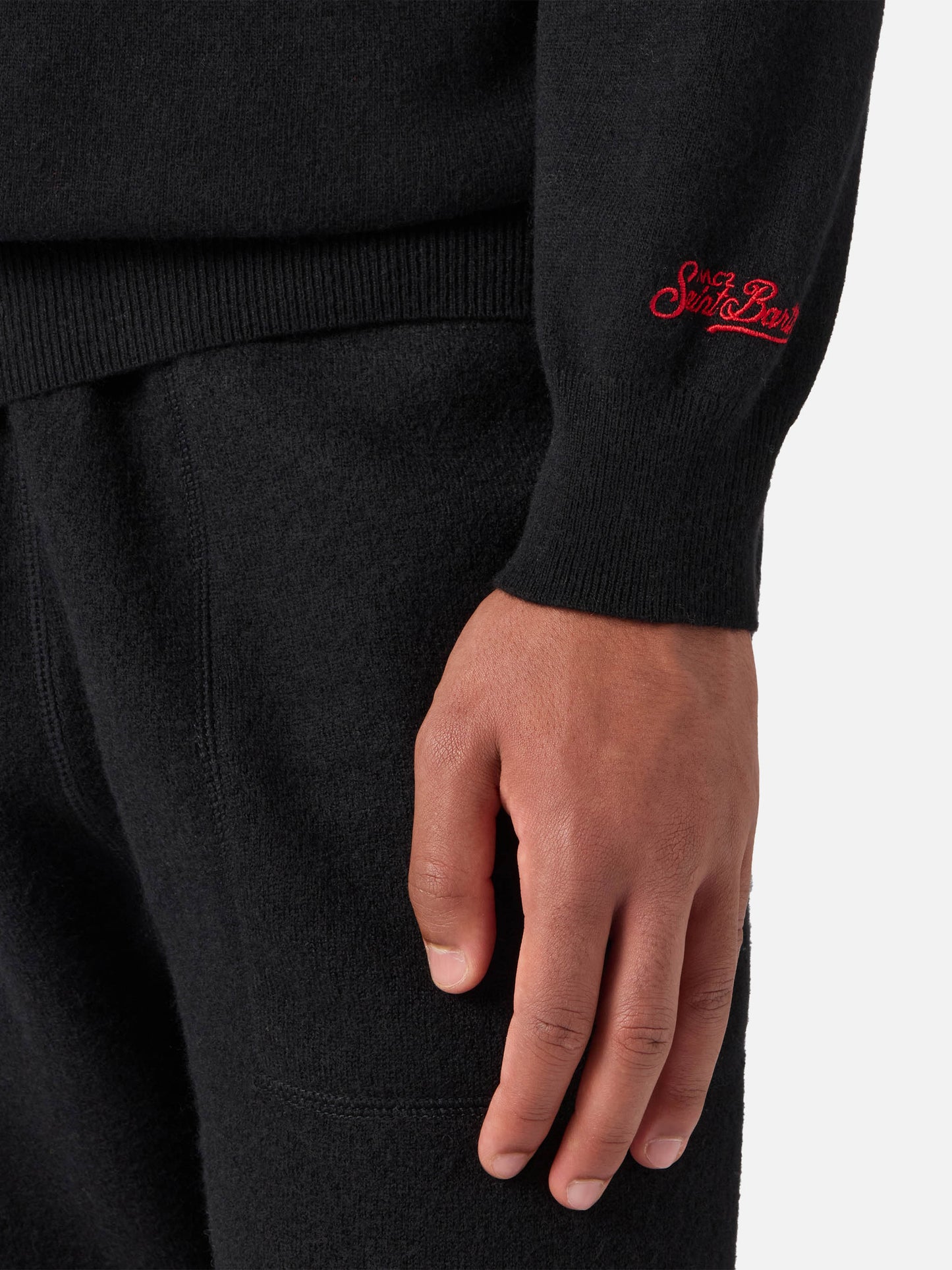 Heron Light sweater in black with Yuppies jacquard and embroidery | YUPPIES SPECIAL EDITION