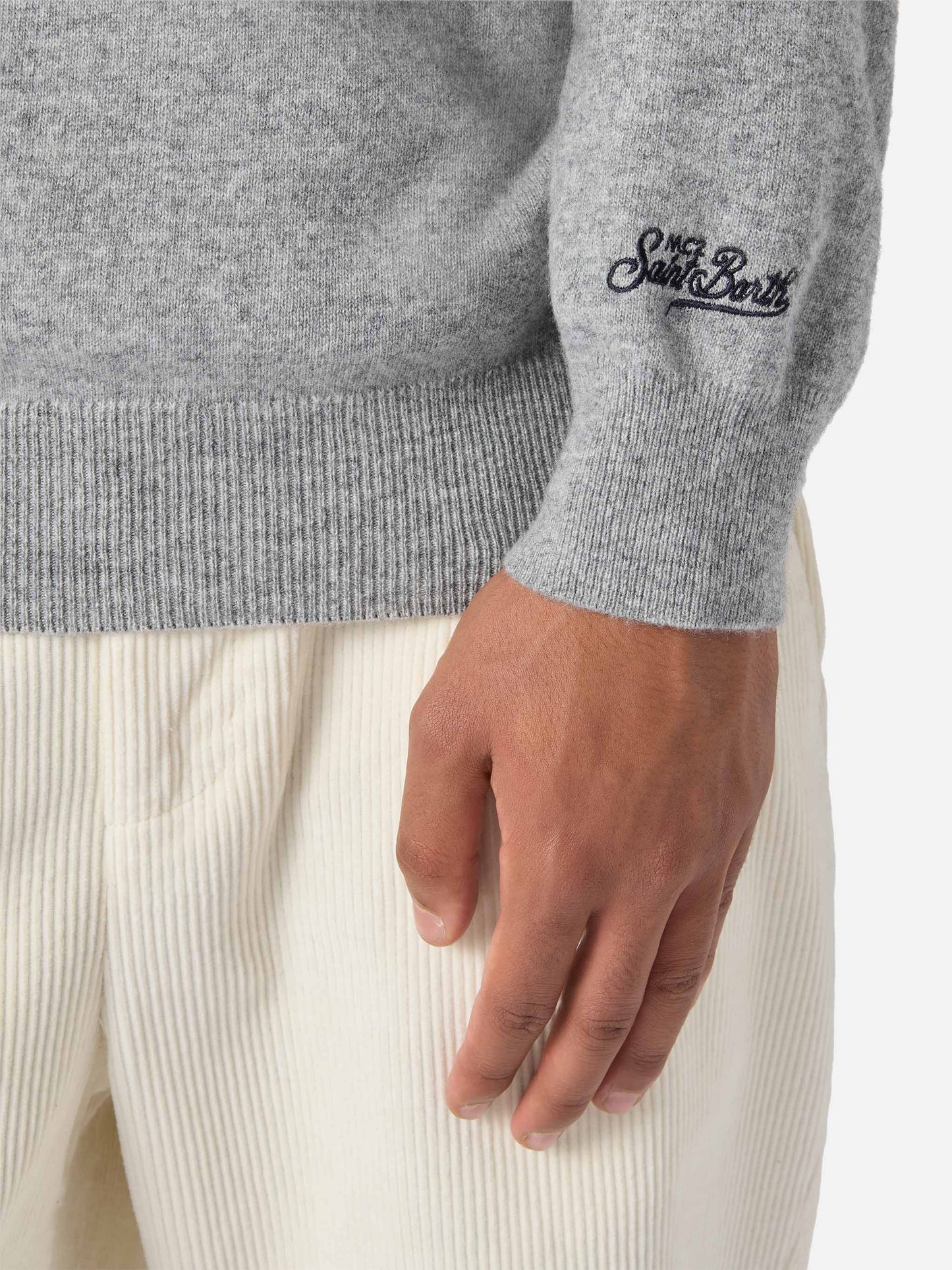Maglione a girocollo Heron Light con ricamo E io pagooo | YUPPIES SPECIAL EDITION