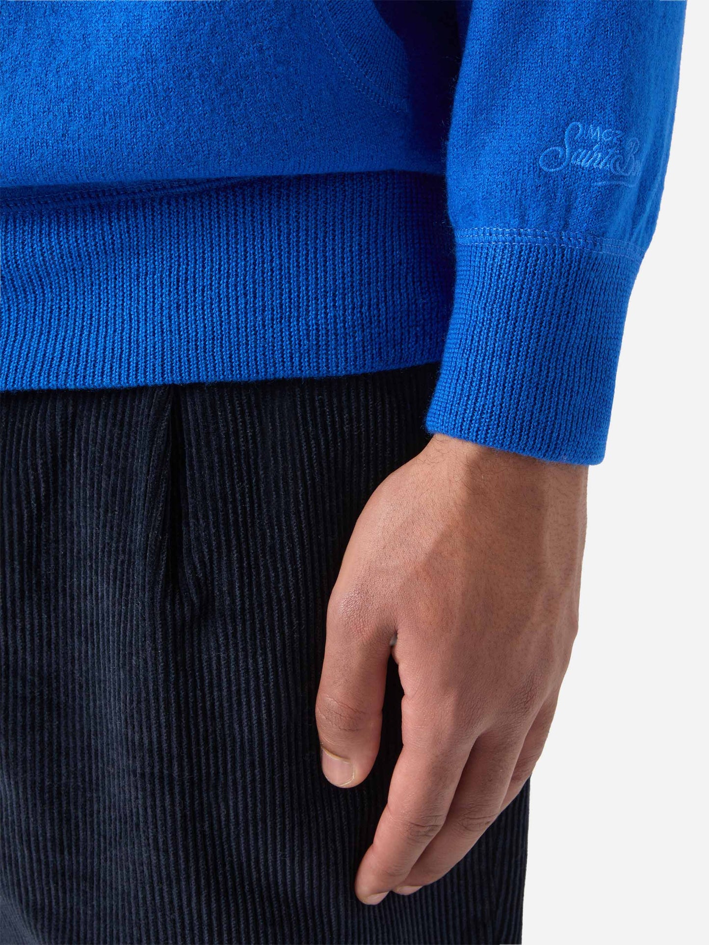 Rundhals-Kapuzenpullover „Jake“ mit „Week-end Off“-Stickerei