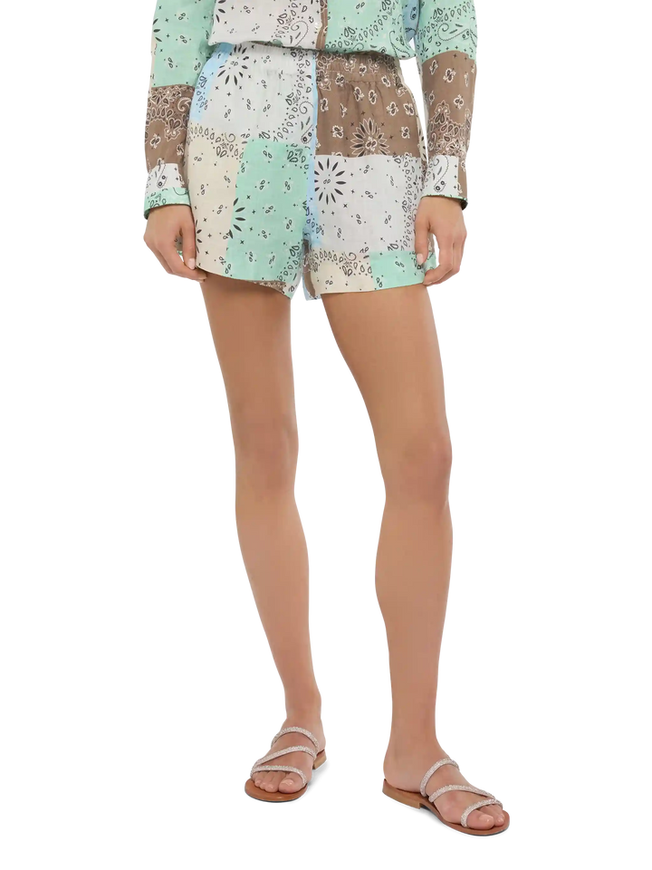 Meave linen pull up shorts with bandanna patch print - MC2 Saint Barth