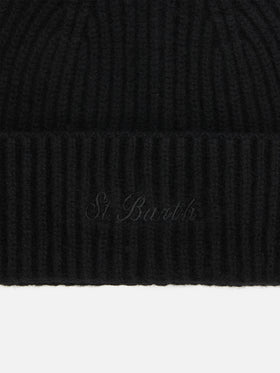 Moss Beanie in black ribbed knit with St. Barth embroidery