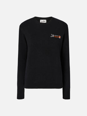 New Queen cashmere-blend sweater in black with Scelgo sempre quello sbagliato embroidery