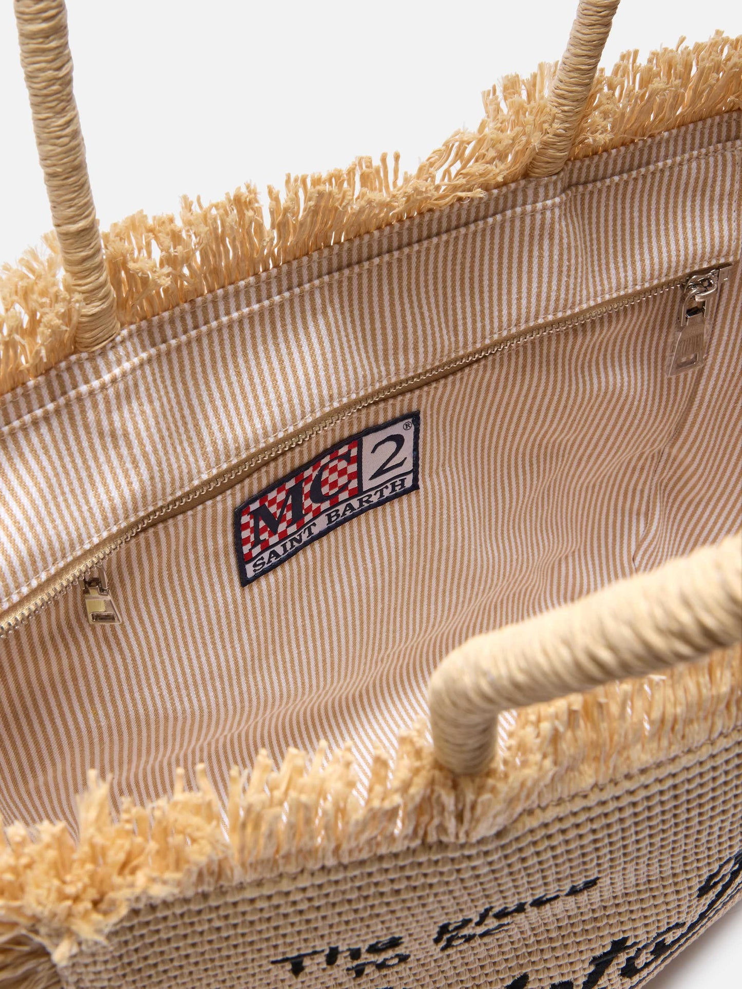 Regular Vanity Tasche in Stroh-Optik mit kontrastierend gesticktem Logo