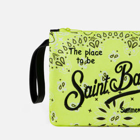 Parisienne-Canvas-Clutch mit Bandana-Print