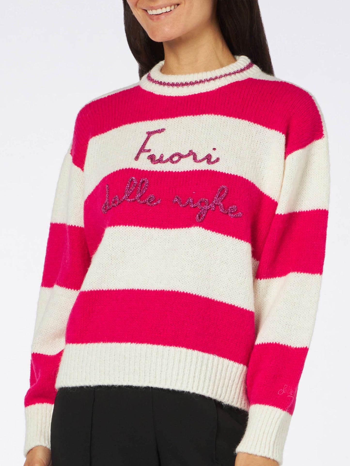 Woman boxy shape soft sweater with Fuori dalle righe embroidery