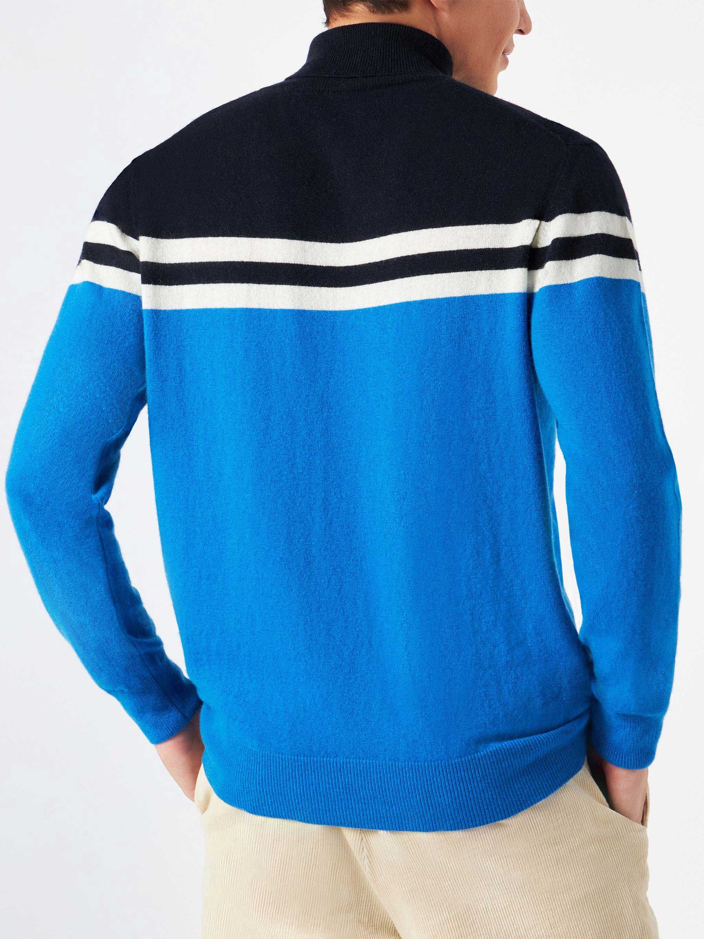 Blended cashmere turtle neck sweater with patch
