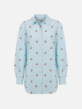 Camicia donna over Brigitte in cotone seersucker con patch ciliegie