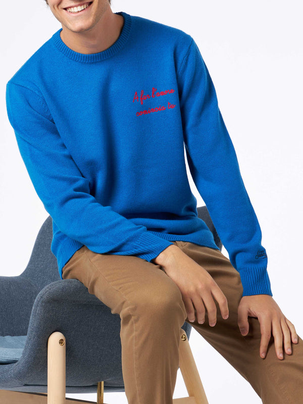 Man sweater with A far l'amore comincia tu embroidery