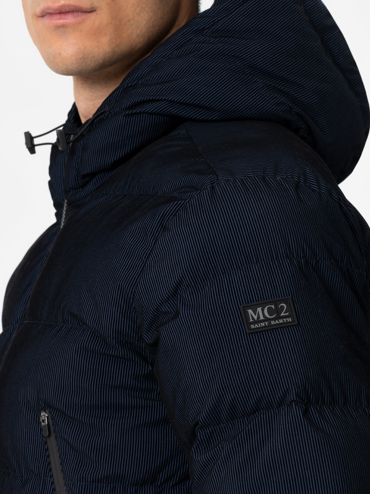 Marineblaue Pufferjacke in Cordoptik mit Kapuze für Herren von Maier