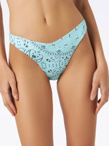 Freche Damen-Badehose mit Bandana-Print