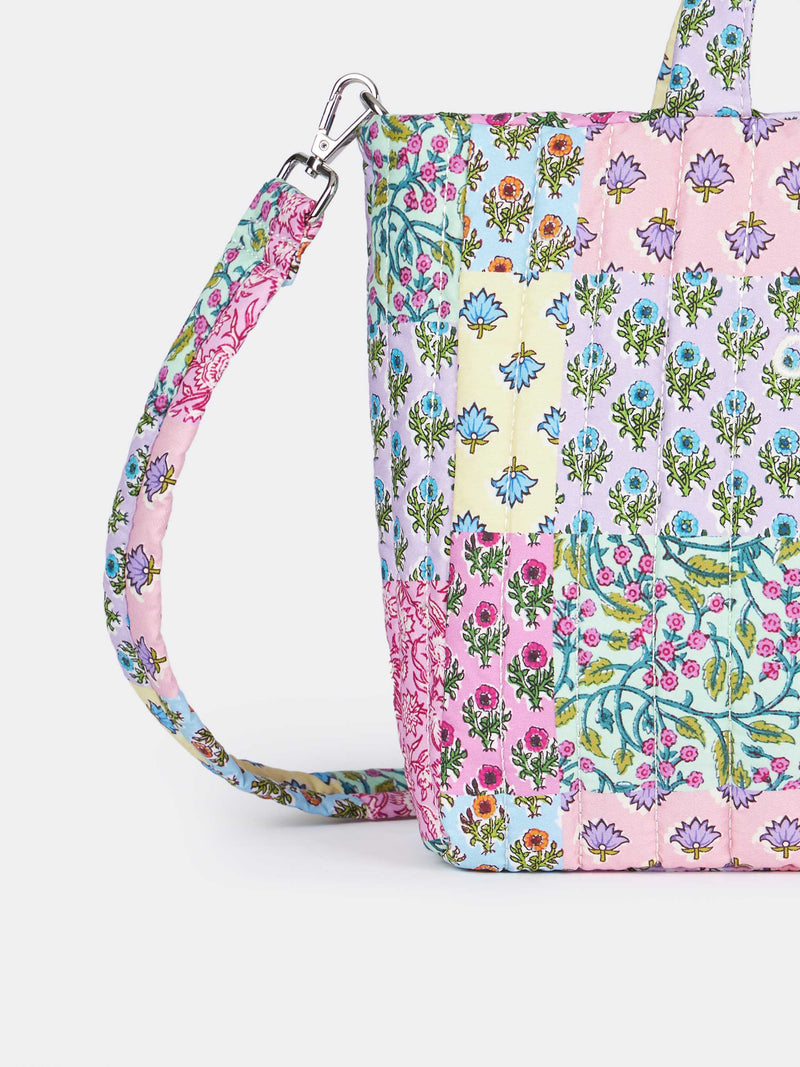 Mehrfarbige, gesteppte Soft Tote Mid-Tasche mit Blumenmuster