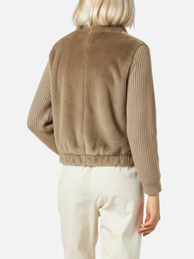 Mael Kunstpelzweste mit Strickärmeln