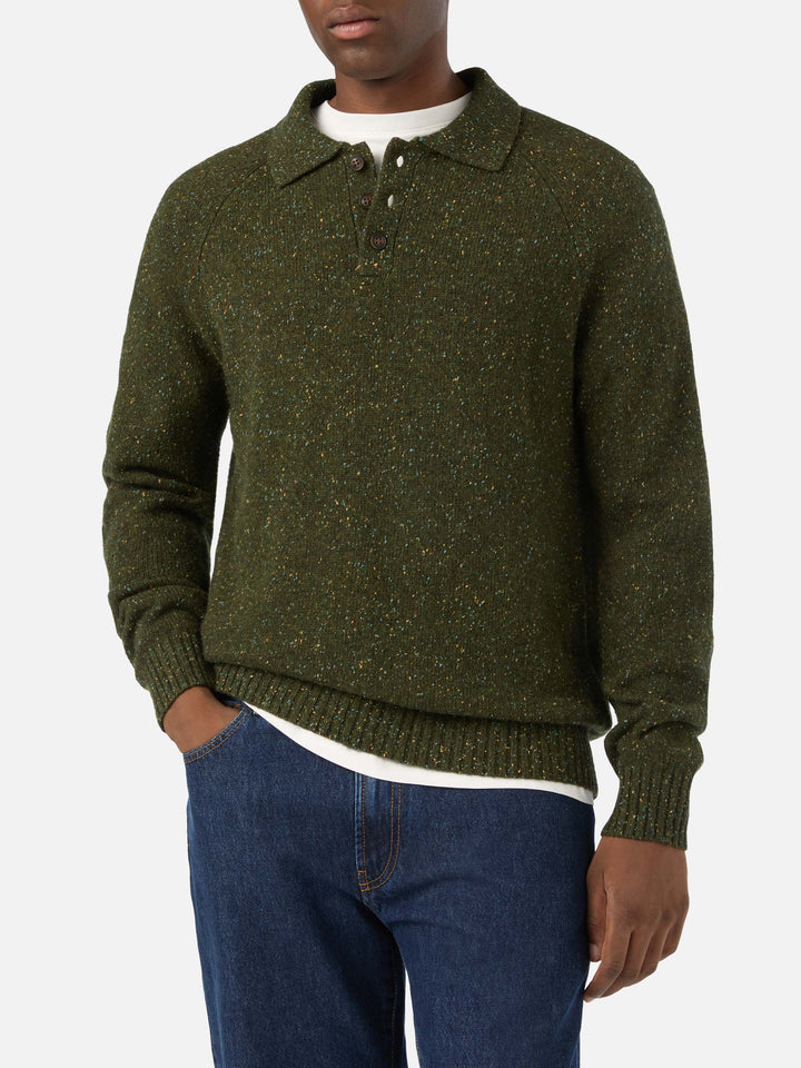 Polo en maille Donegal mélangée laine Alfie vert militaire 