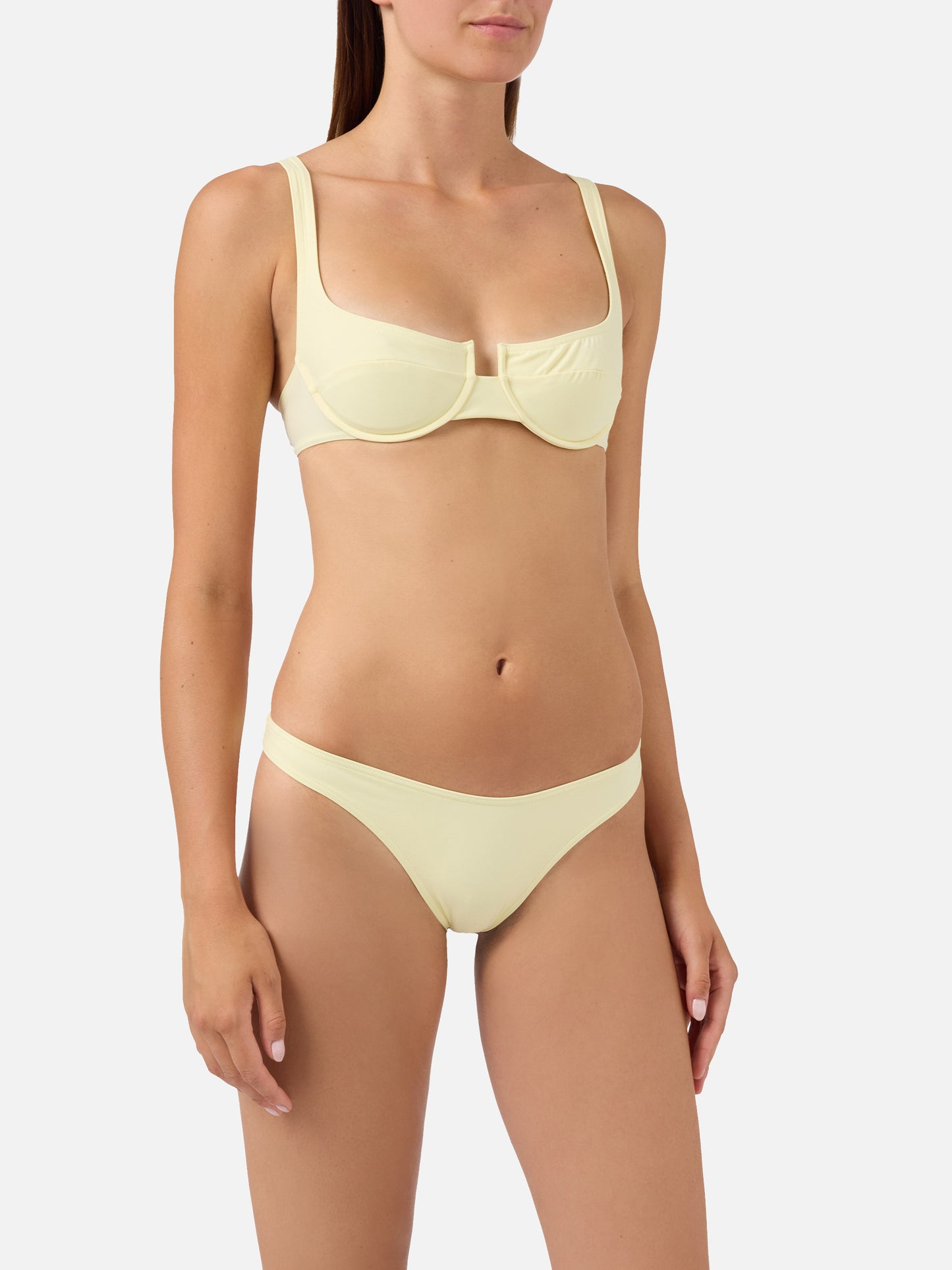 Amira Naomi buttergelber Balconette-Bikini in Uni-Farbe 