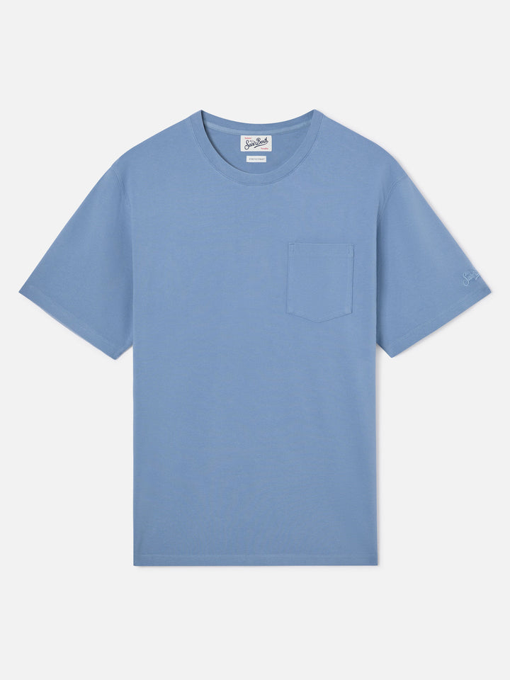 T-shirt Bakewell azzurro polvere in piqué di cotone con taschino e ricamo logo