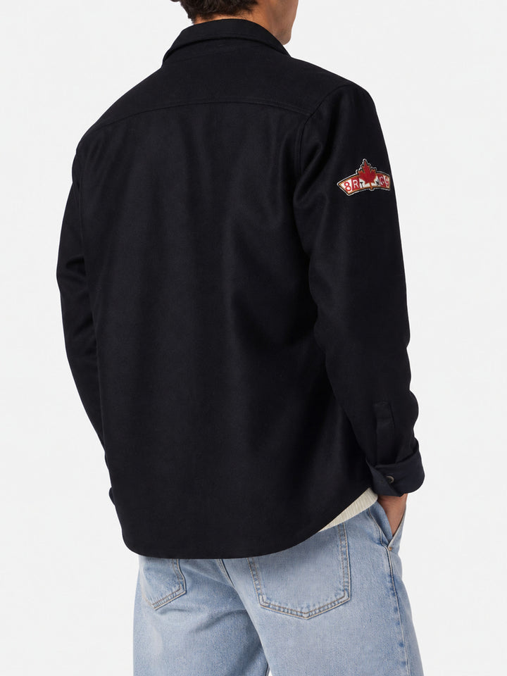Overshirt Burton blu navy in misto lana con patch da viaggio