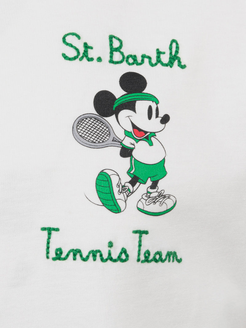 Schweres Baumwoll-T-Shirt Cameron für Jungen mit Mickey-Aufdruck auf der Rückseite und Tennisteam-Stickerei auf der Vorderseite | DISNEY SPECIAL EDITION