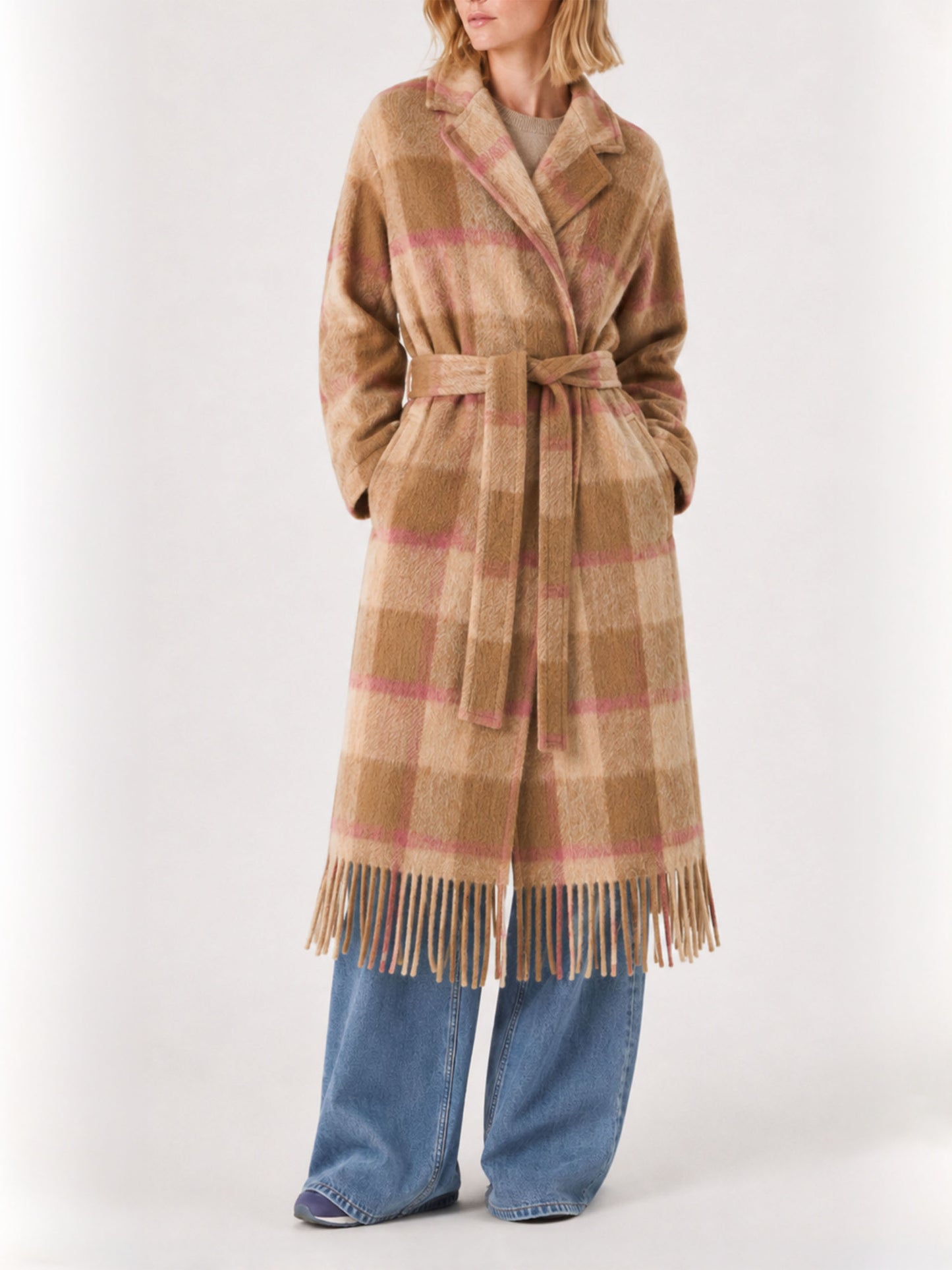 Brown Charlot long coat with fringes and check pattern
