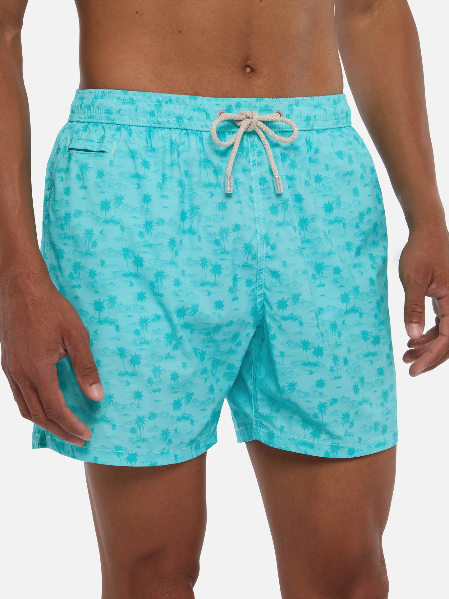 Comfort Light swim shorts with hawaiian print