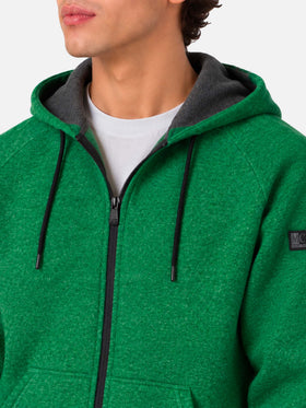 Sudadera Carrel de tejido técnico en color verde liso 