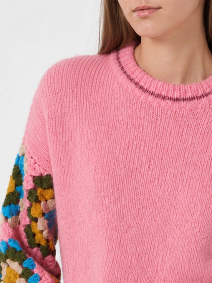 Pull rose Danya Soft Crochet 