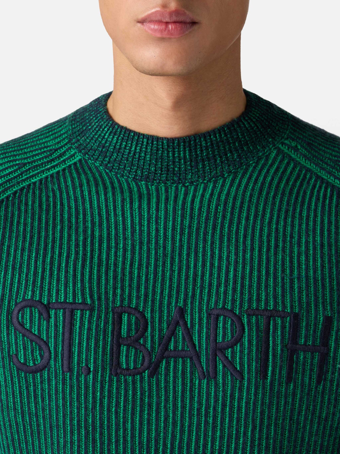 Man green half-turtleneck ribbed sweater