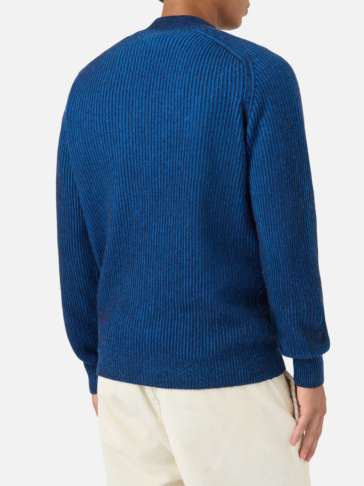 Maglione da uomo mezzo collo a costine blu