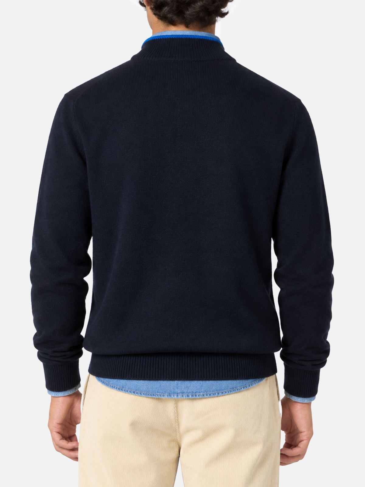 Marineblauer Polopullover aus BLENDED CASHMERE 