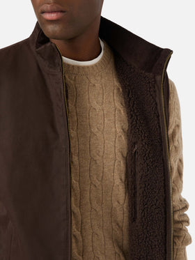 Gilet Edgar marrone cerato con fodera in teddy