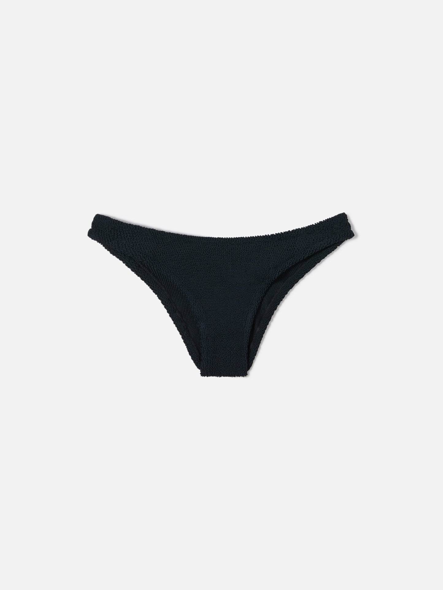 Slip de bain classique Elise en crinkle noir 