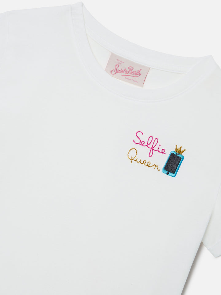Elly T-shirt in white cotton with Selfie Queen embroidery