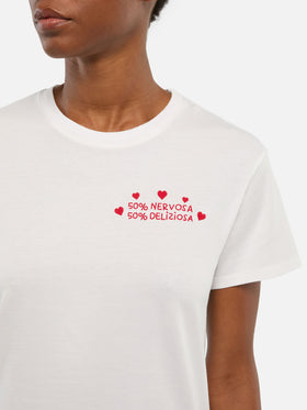 Baumwoll-T-Shirt „Emilie“ mit „50 Nervosa 50 Deliziosa“-Stickerei