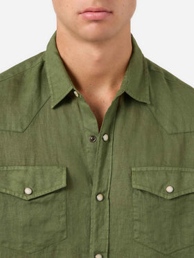 Camicia di lino verde scuro