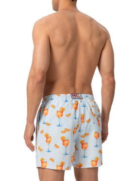 Mittellange Gustavia Badeshorts mit Aperol Spritz und Streifen-Print | APEROL SPECIAL EDITION