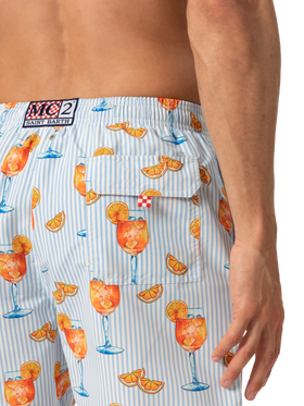 Mittellange Gustavia Badeshorts mit Aperol Spritz und Streifen-Print | APEROL SPECIAL EDITION