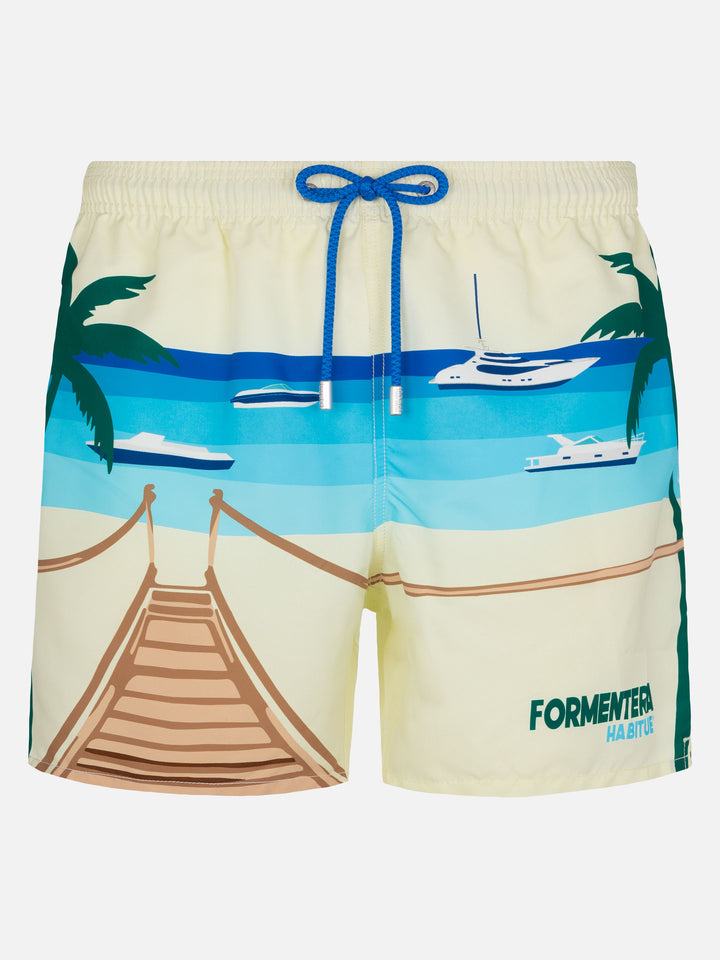 Mittellange Badeshorts Gustavia mit platziertem Formentera-Postkartendruck