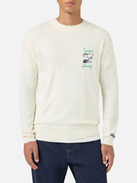 Pull ras-du-cou Heron avec broderie Snoopy tennis champ | SNOOPY PEANUTS SPECIAL EDITION 