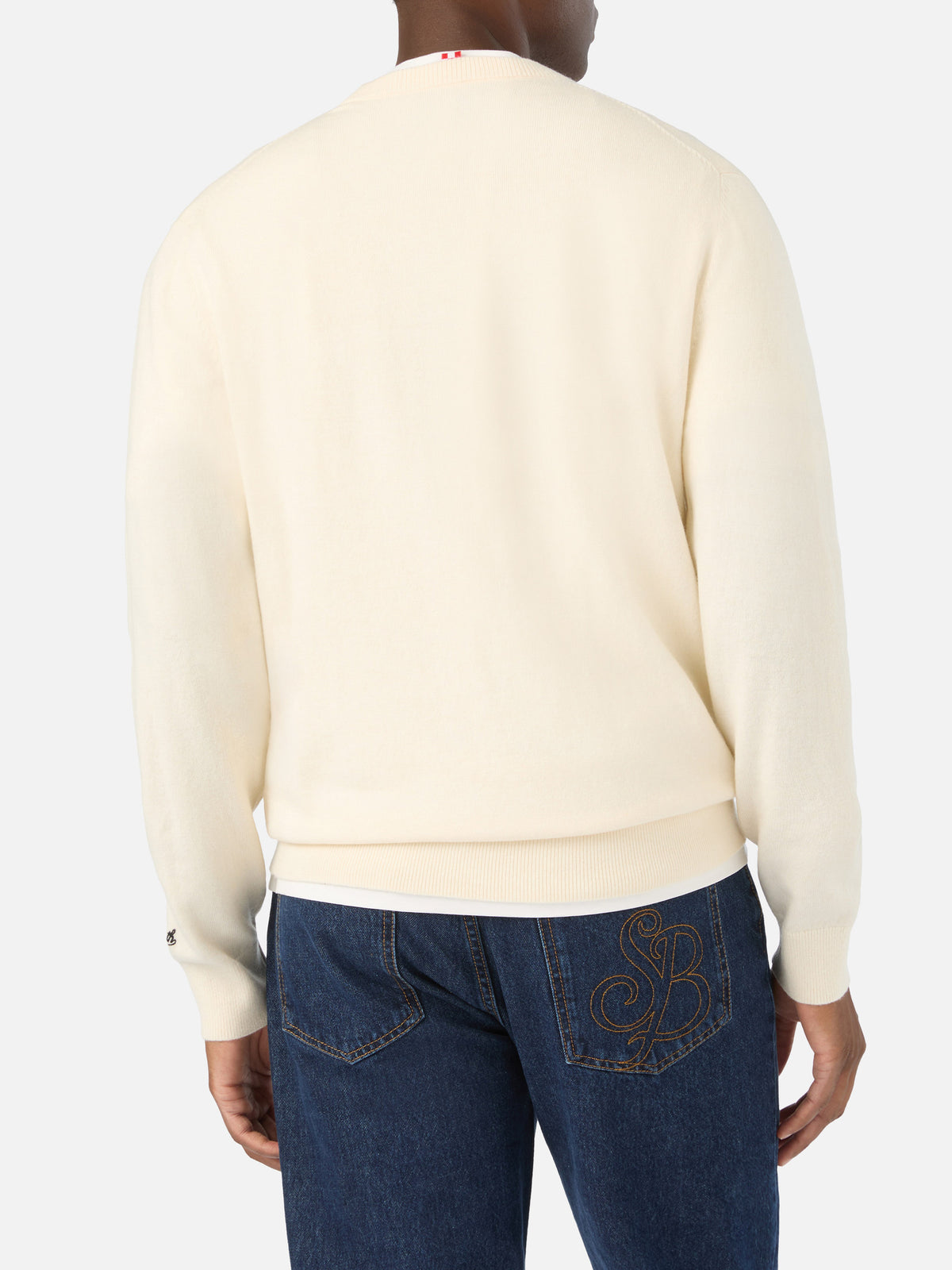 Grey Heron jersey de cuello redondo en mezcla de lana ligera y cachemira con bordado I Am A New Man 