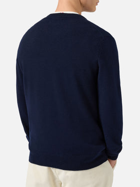 Heron Light Pullover aus 100 % blauem Kaschmir mit St. Moritz Intarsien | ST. MORITZ TOP OF THE WORLD