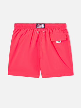 Short de bain léger rouge fluo pour garçon Lighting Pantone | PANTONE® SPECIAL EDITION 
