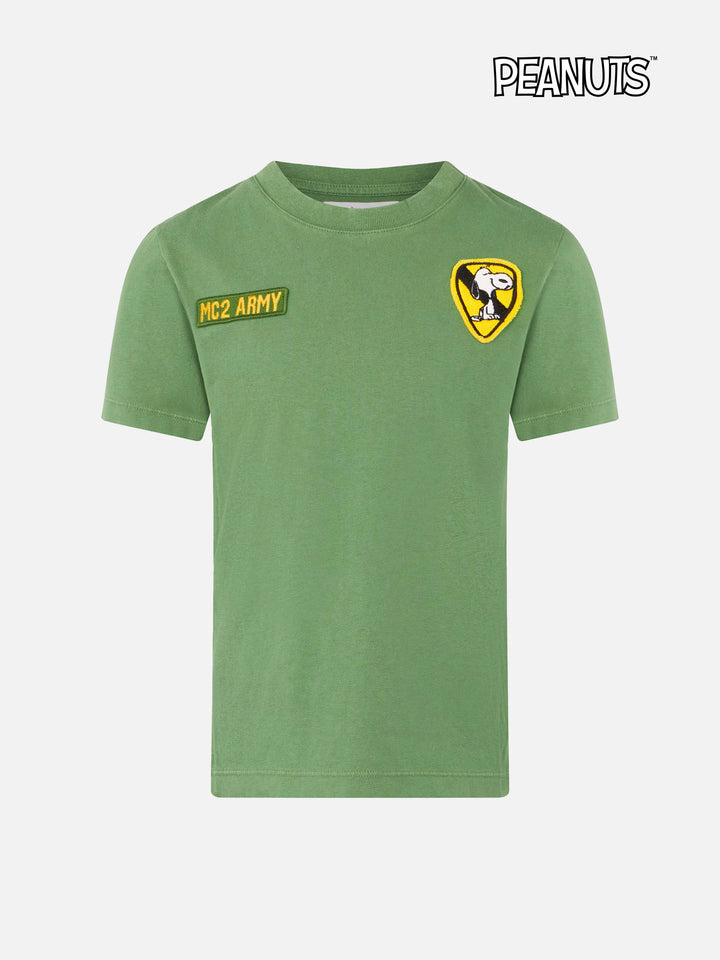 Militärgrünes T-Shirt für Jungen mit Snoopy-Aufdruck | SNOOPY – PEANUTS™ SONDEREDITION