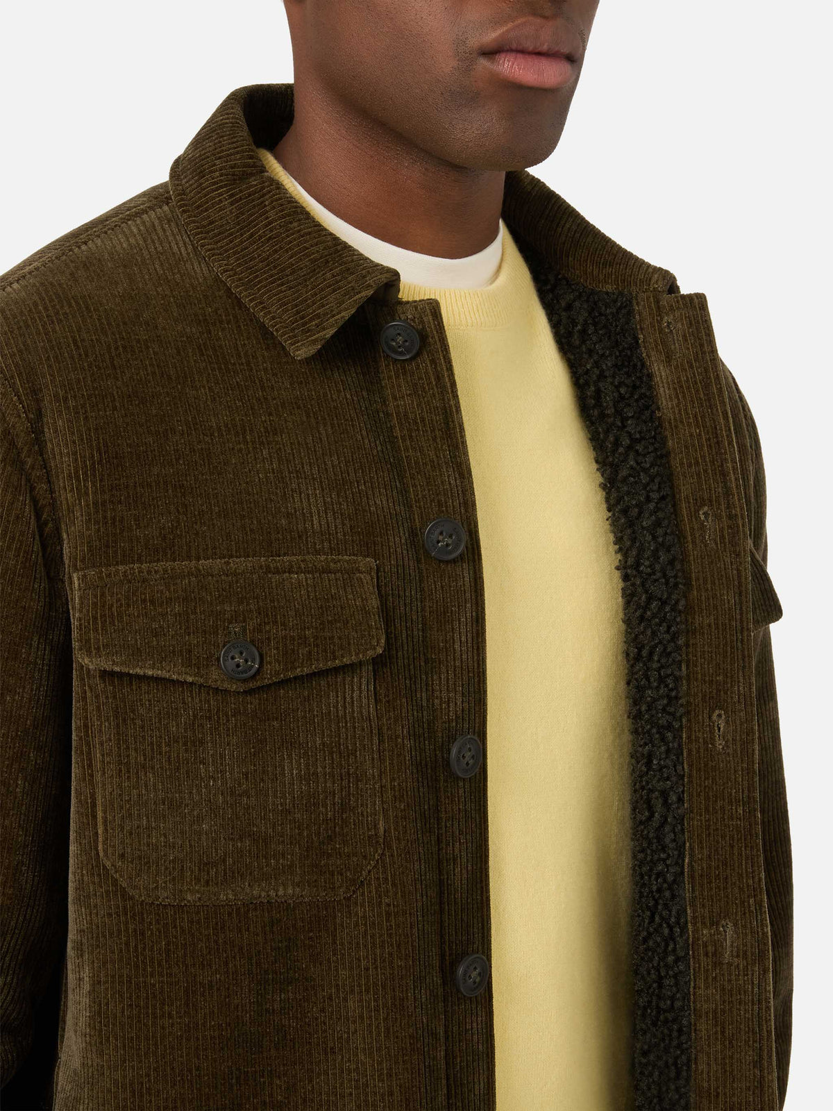 Landeck Overshirt aus Cord in Military Green mit Teddy-Futter 