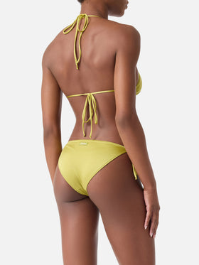 Leah Virgo Bikini in Pistaziengrün mit glänzendem Finish und Charms 