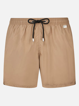 Man lightweight fabric beige swim shorts Lighting Pantone | PANTONE® SPECIAL EDITION