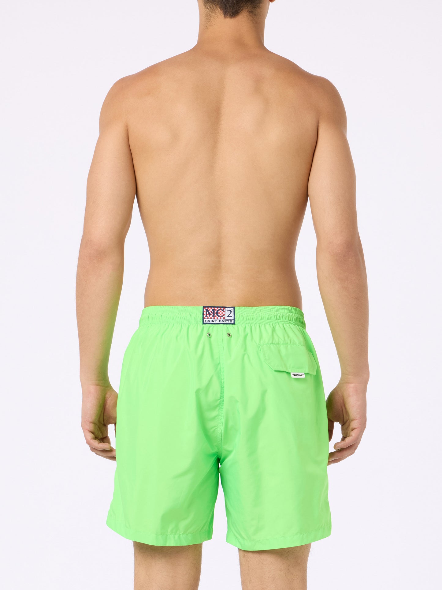 Badeshorts für Herren aus leichtem Stoff in Neongrün Lighting Pantone | PANTONE® SPECIAL EDITION