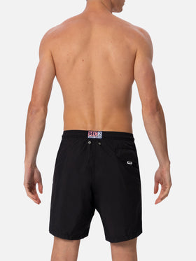 Schwarze Badeshorts für Herren aus leichtem Stoff Lighting Pantone | PANTONE® SPECIAL EDITION