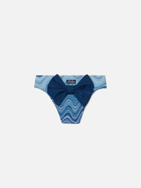 Slip mare Madame in raschel con motivo onde nei toni dell’azzurro