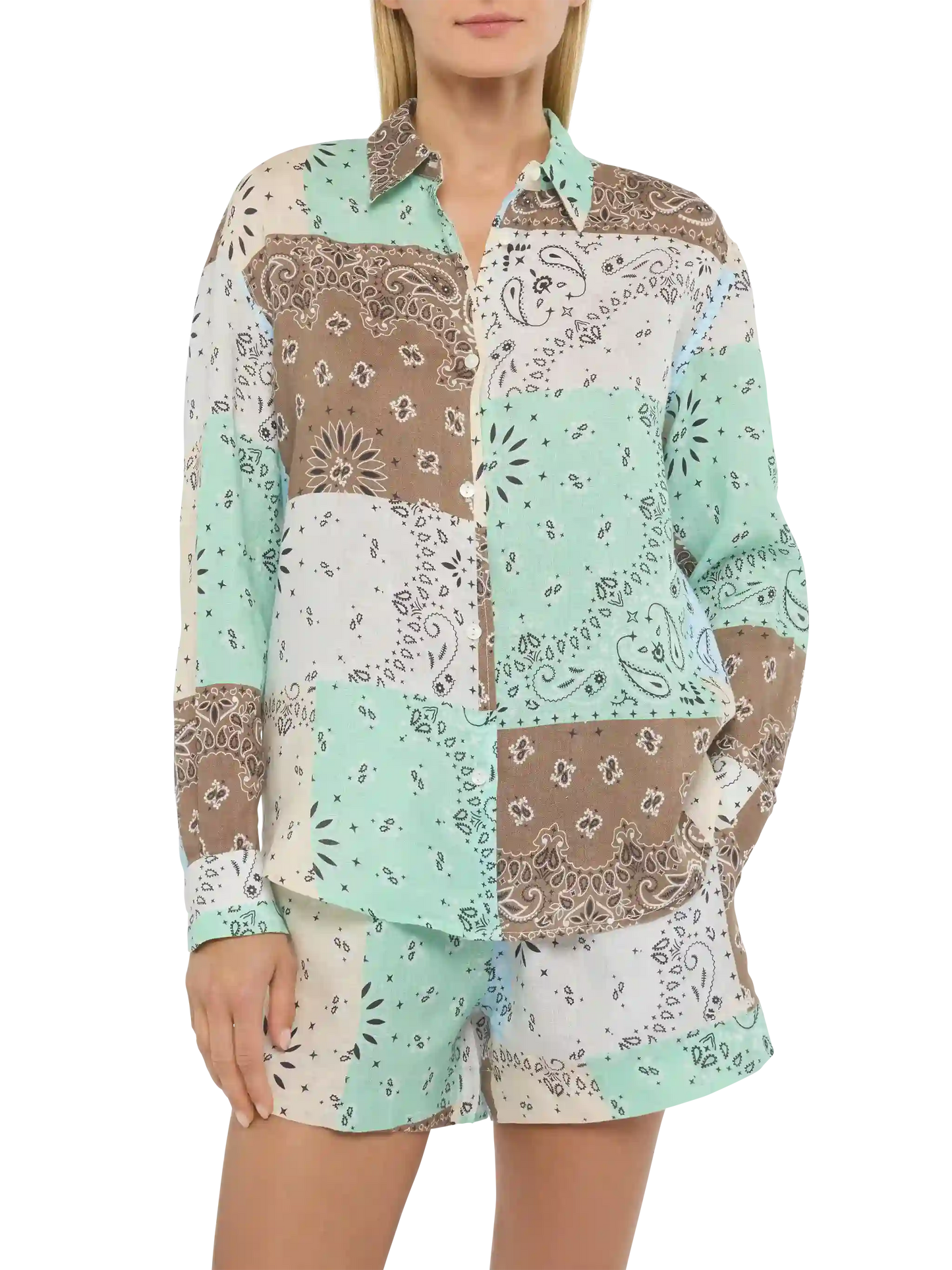 Camicia classica in lino Meredith con stampa patch bandana